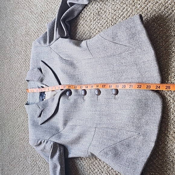 Theyskens' theory ladies wool nylon blend blazer . Brand new condition. Size 2 - Picture 8 of 12